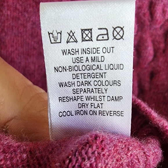 Celtic & Co. Pink 100% Lamb Wool Crewneck Sweater, Sz XS - Picture 6 of 8